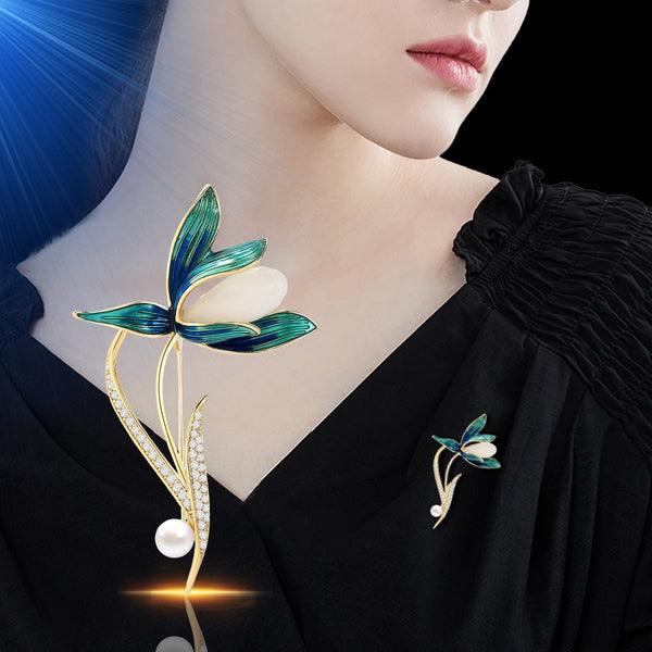 Copper Micro Inlaid Cubic Zirconia Magnolia Brooch Coat Accessories Gifts