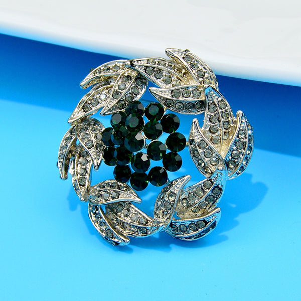 Rhinestone Beautiful Flower Brooches For Women