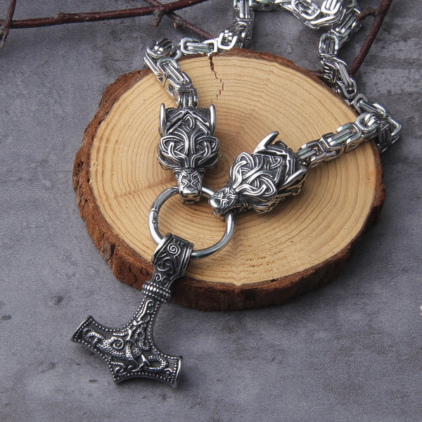 Collar con martillo de Thor y cabeza de lobo de boca abierta para hombre vikingo que nunca se desvanece