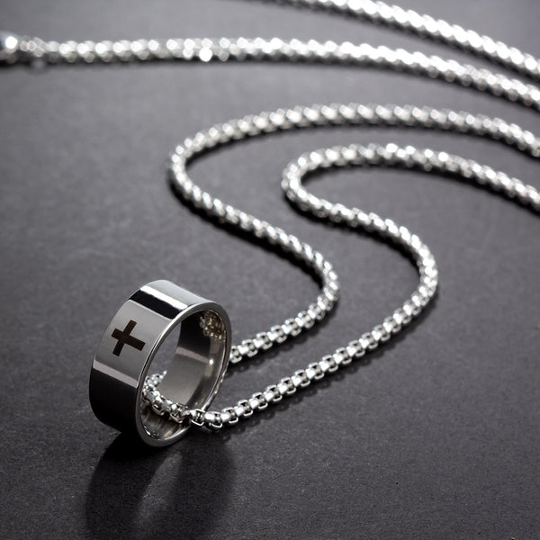 Collar de acero inoxidable para hombres y mujeres, con colgante de cruz y anillo para parejas.