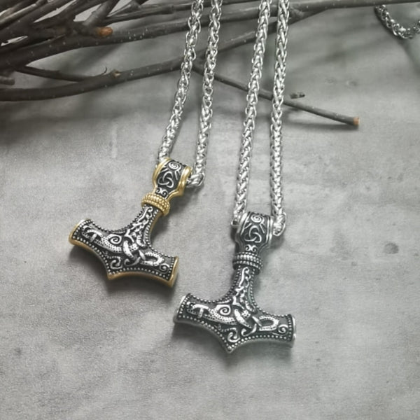 Collar con amuleto rúnico escandinavo Mjolnir, martillo de Thor y vikingos nórdicos