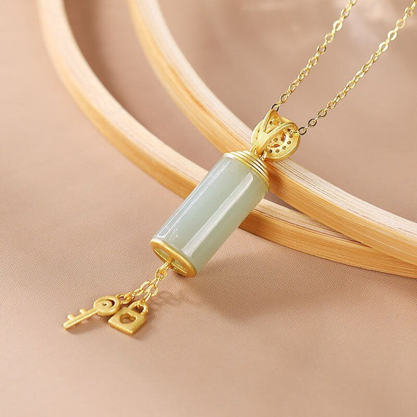 Nuevo collar con colgante de columna de calcedonia blanca hetiana natural con incrustaciones de plata