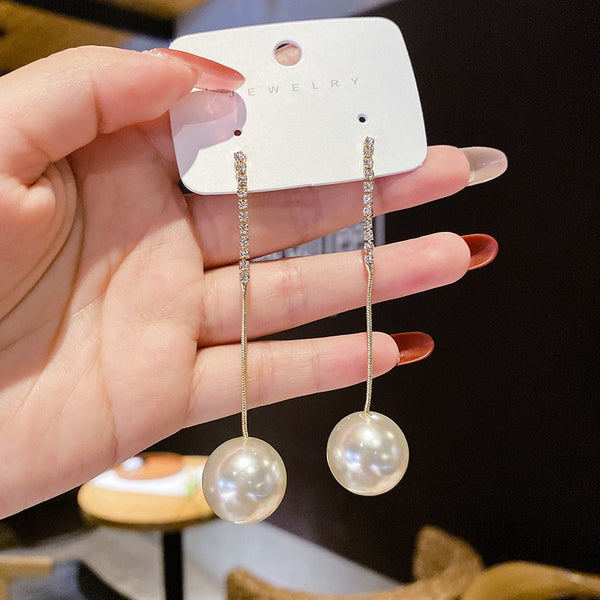 Pendientes largos de perla estilo coreano para mujer con diamantes de imitación
