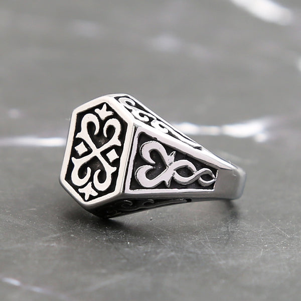 Anillo vikingo de acero inoxidable estilo gótico vintage con diseño de flores para hombre y mujer.