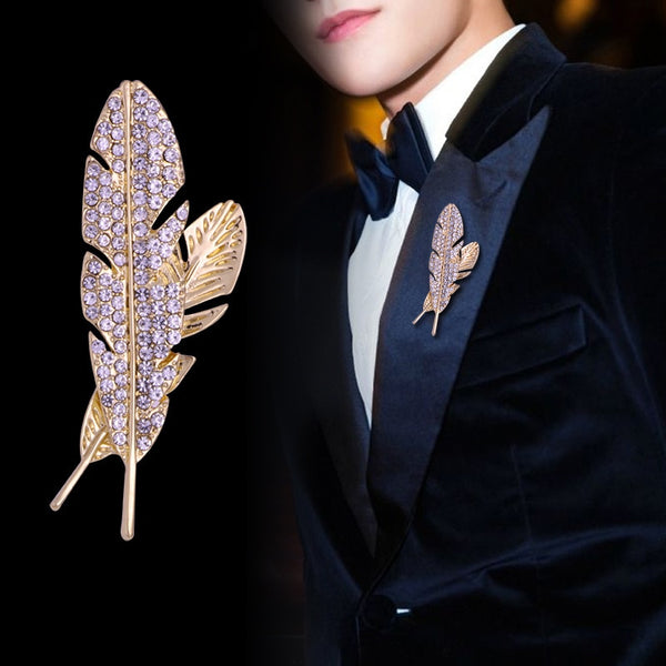 New Temperament Elegant Full Rhinestone Hollow Feather Brooches