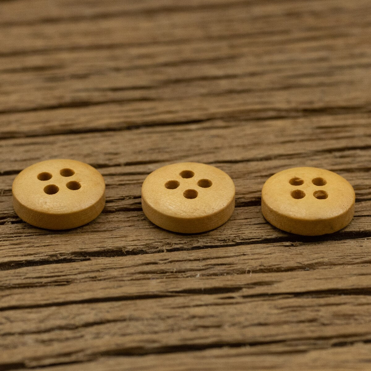 11pcs  4 Hole Solid Wooden Button