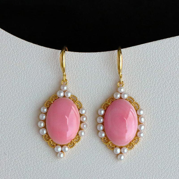 Pendientes largos de nácar artificial rosa con incrustaciones de diseño original