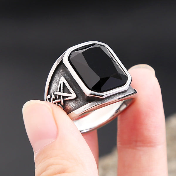 Anillo gótico vintage de piedra negra para hombre con sello de Lucifer y Satanás, de acero inoxidable.