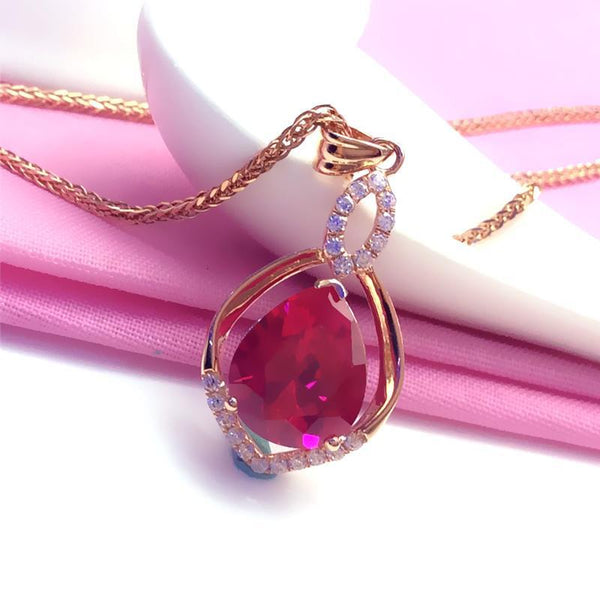 Collar con gota de agua de rubí con incrustaciones de oro rosa de 14 quilates chapado en oro para mujer