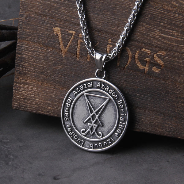 Colgante de collar de acero inoxidable con talismán de Baphomet para hombre y mujer