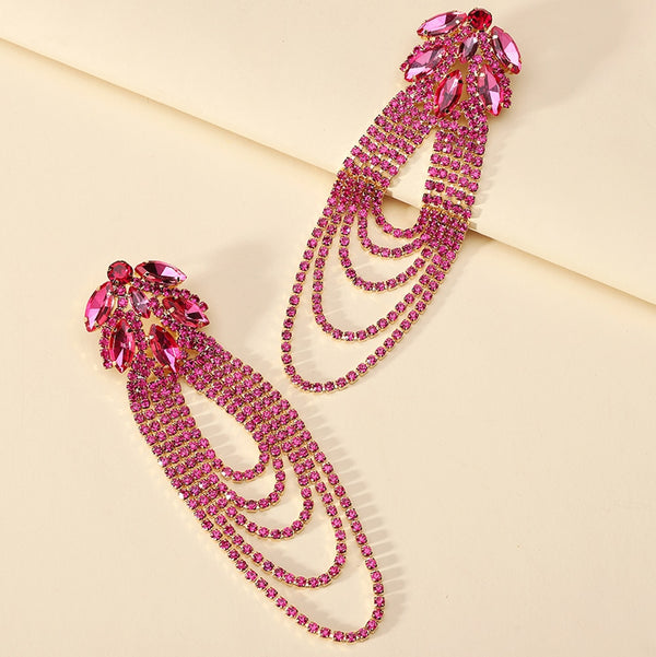 Pendientes largos colgantes de aleación con borlas y cadena de moda bohemia para mujer