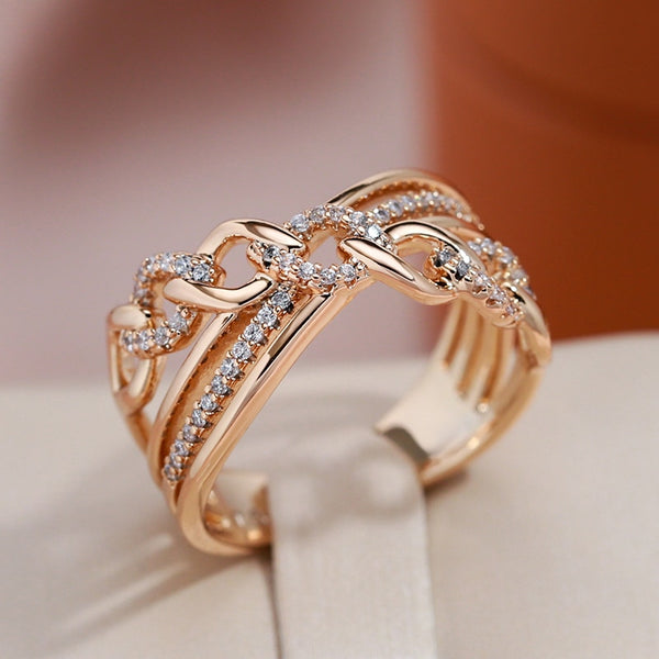 Anillos cruzados lisos con circonitas blancas y diseño de cadena de lujo