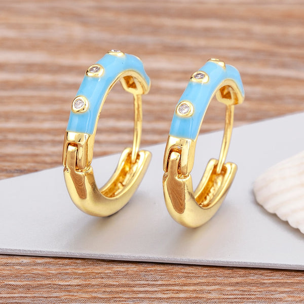 Pendientes geométricos de cristal con incrustaciones en cuatro colores caramelo