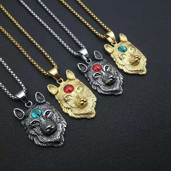 Colgante de tótem con cabeza de lobo de campo de hielo, estilo vikingo nórdico, estilo punk vintage, de acero de titanio pulido y chapado en oro.