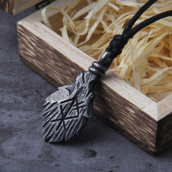 Collar con colgante de runa vikinga gris Never Fade para regalo de hombre