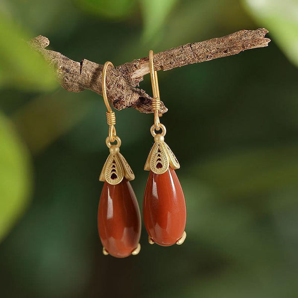 Pendientes de mujer de moda y temperamento sencillo.