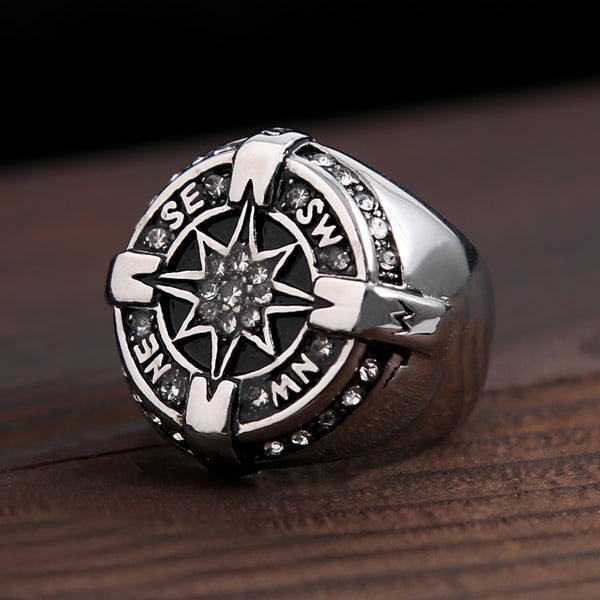 Nuevo diseño de anillos de brújula de acero inoxidable de moda para hombres y mujeres