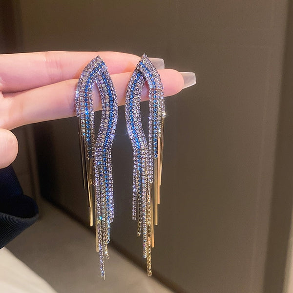 Pendientes largos geométricos con borlas para mujer, con diamantes de imitación azules.