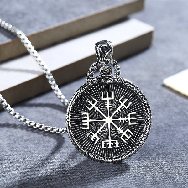 Nuevo collar con colgante de brújula vikinga retro para hombre, collar Ouroboros de mitología nórdica
