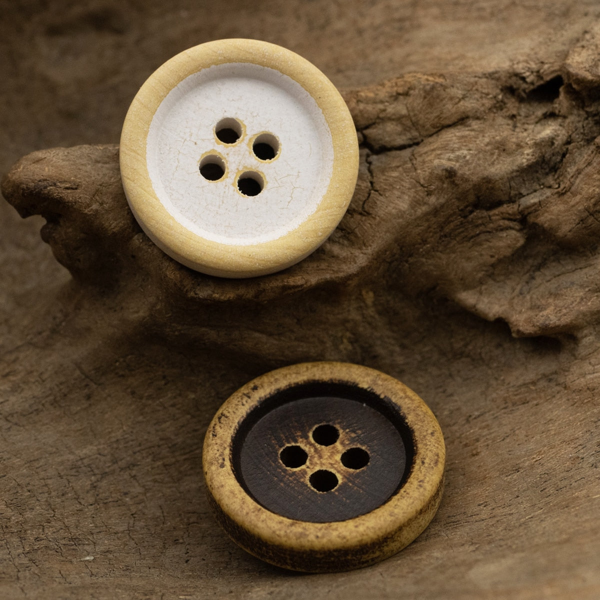 15mm/18mm/20mm Vintage Wooden Buttons Round Rim for Clothing White Brown