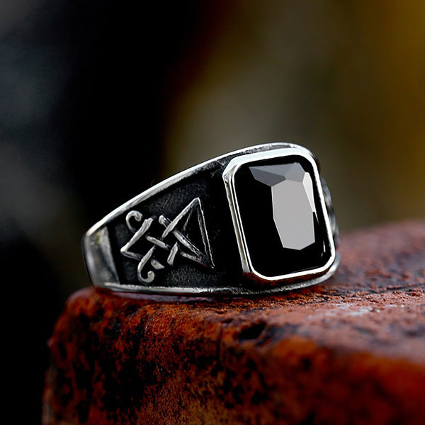 Anillo de acero inoxidable vintage con sello de Lucifer y Satanás, anillo de piedra negra estilo punk.