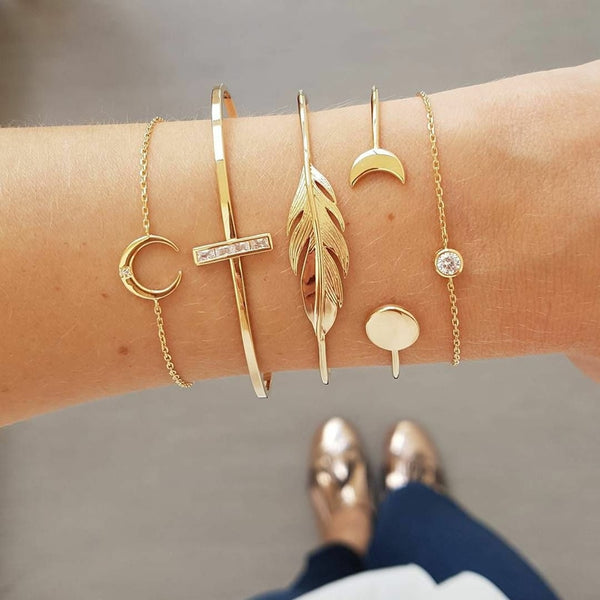 Conjunto de pulsera abierta con ópalo de cristal y hoja de luna en color dorado bohemio