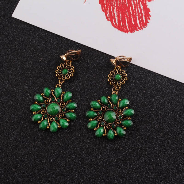 Pendientes vintage con clip de flores de resina con diamantes de imitación de 3 colores