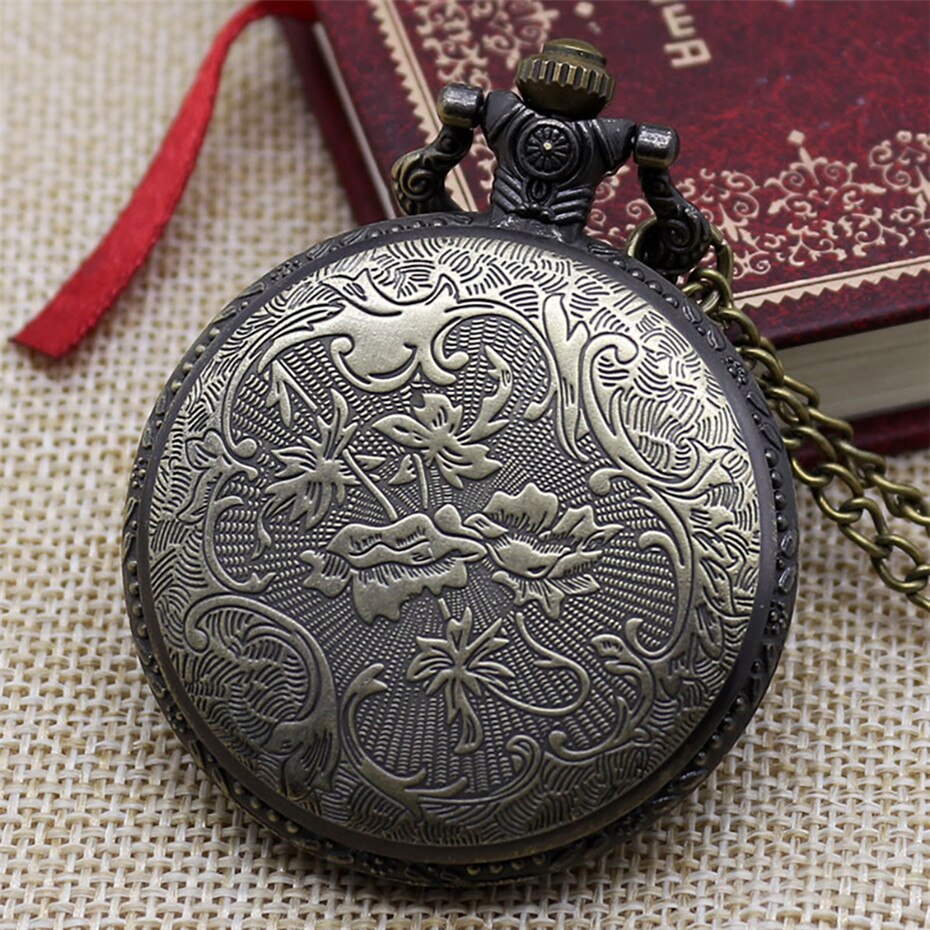 Retro Bronze Pendant  Blooming Flowers Quartz Pocket Watch