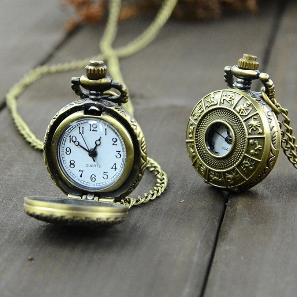 Vintage Steampunk Quartz Necklace Carving Pendant Chain Clock Pocket Watch