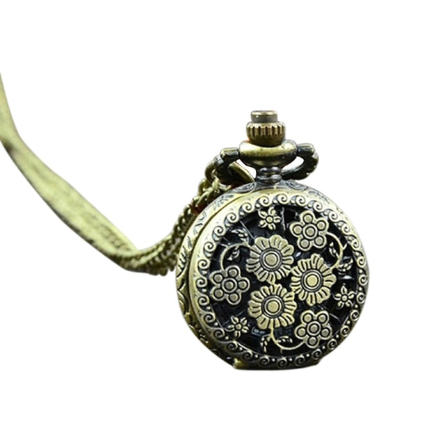 Vintage Steampunk Quartz Necklace Carving Pendant Chain Clock Pocket Watch