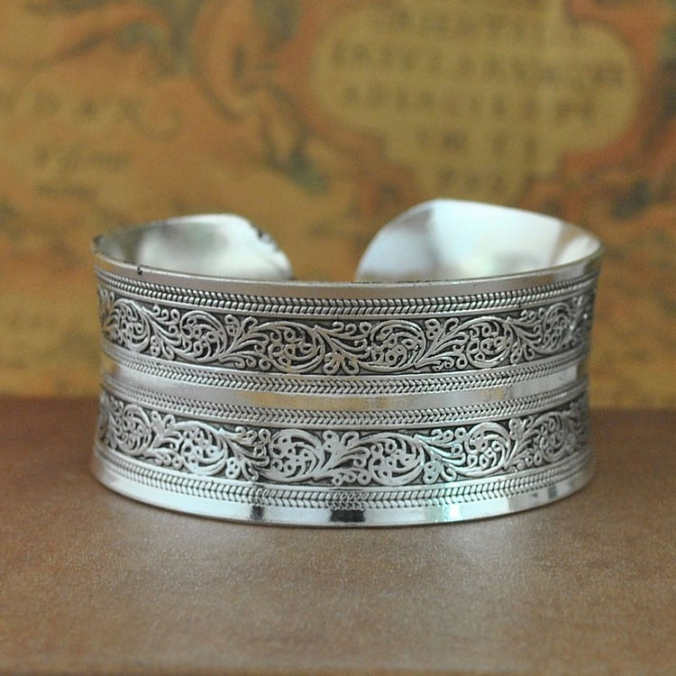 Tibetan Silver Plated Carved Flower Geometric Animal Opening Bangle
