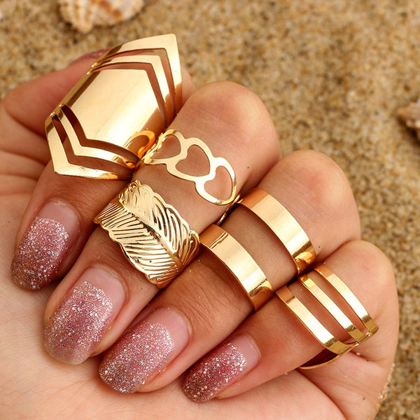 Anillos de dedo de color dorado de Bohemia