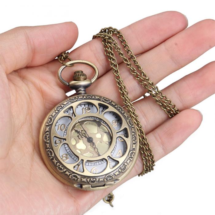 Quartz Pocket Watch Floral Petal Carved Case with Chain