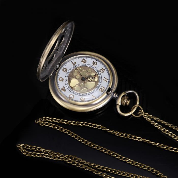 Quartz Pocket Watch Floral Petal Carved Case with Chain