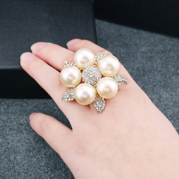 Exaggerated White Pearl Chunky Adjustable Wedding Rings