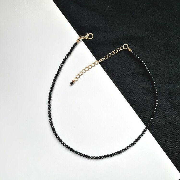 Simple Black Beads Short Necklace