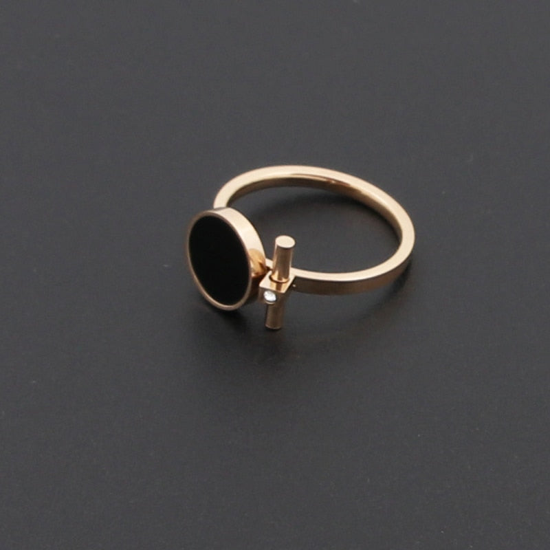 Fashion Luxury Jewelry Ring Exquisite Beauty Black Enamel And Zircon rings