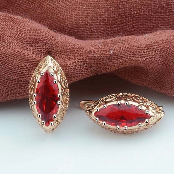 Últimos pendientes de clip dorados, joyería de moda, enormes pendientes de circonita de cristal rojo.