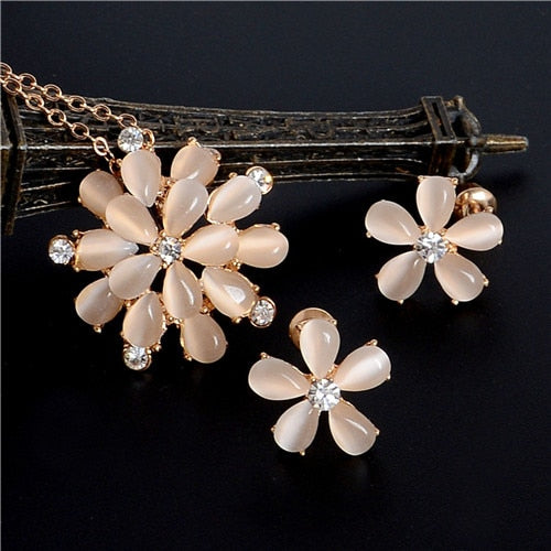 Gold Color Sweet Pink  Austrian Crystal Necklace Earring Jewelry Sets