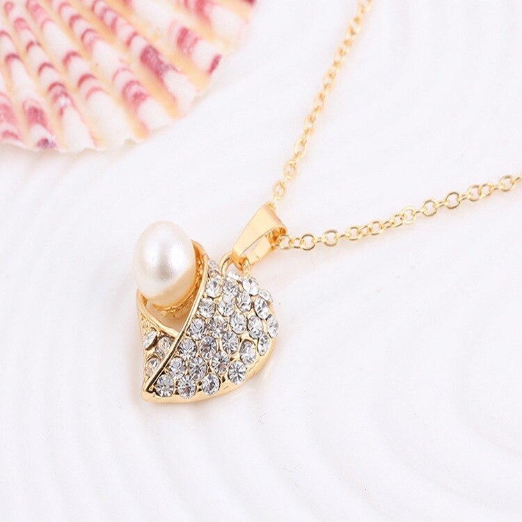 Romantic Pearl Heart Pattern Rhinestone Earrings Necklace Set