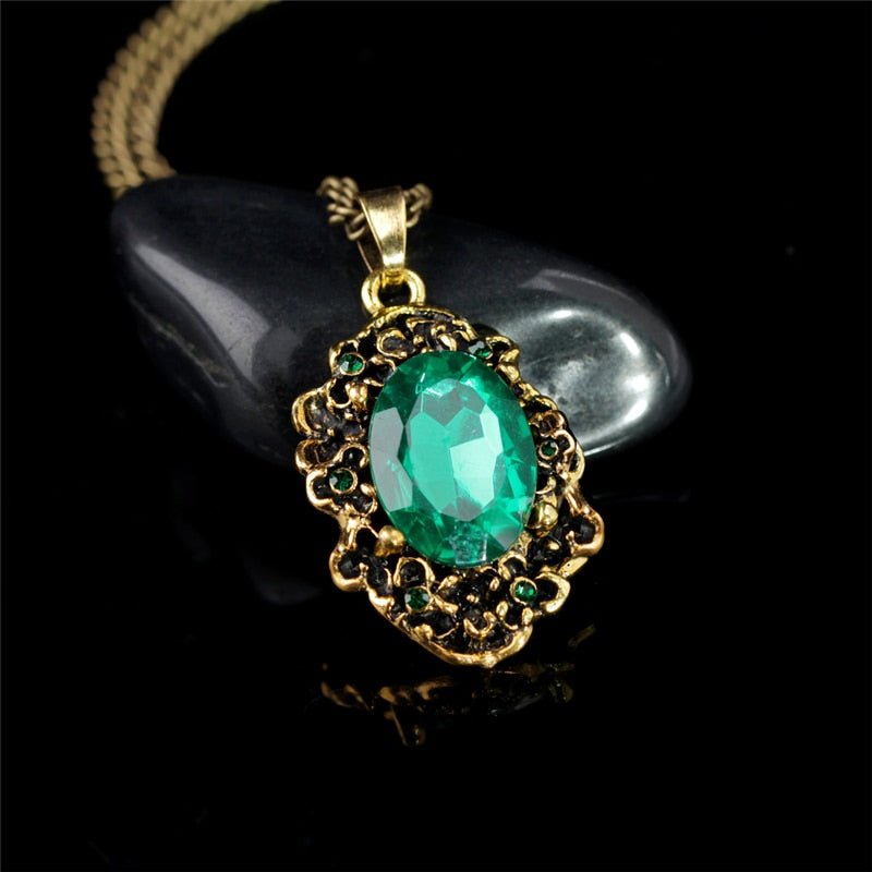 Green Crystal Antique Bronze Jewelry Set