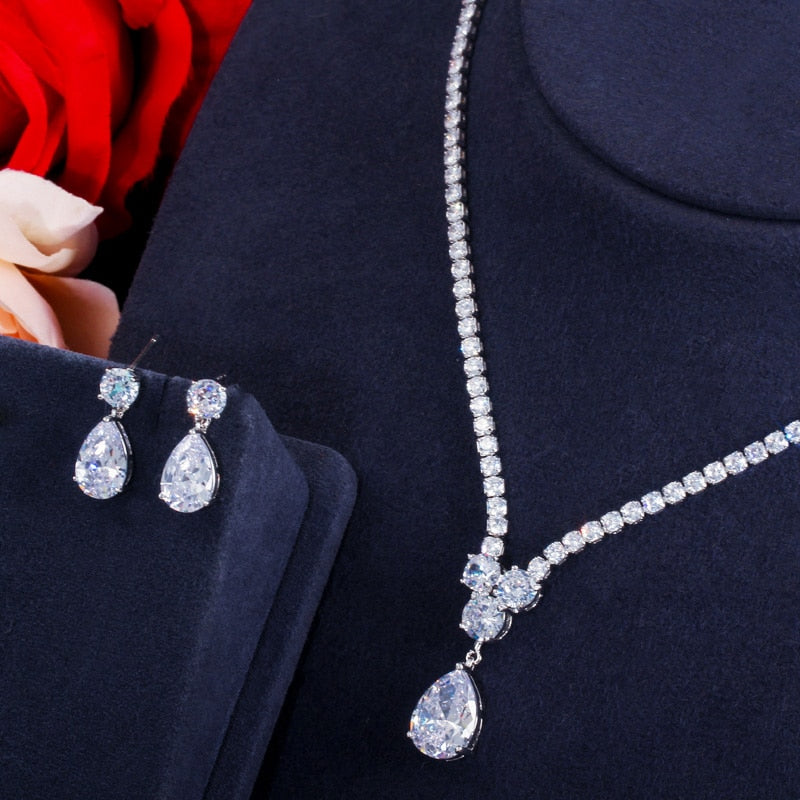 Zircons Fashion Cubic Zirconia Water Drop Necklace and Earrings Jewelry Sets