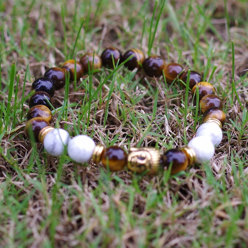 8MM Tiger Eye Stone Yoga  Mala Buddha Bracelet