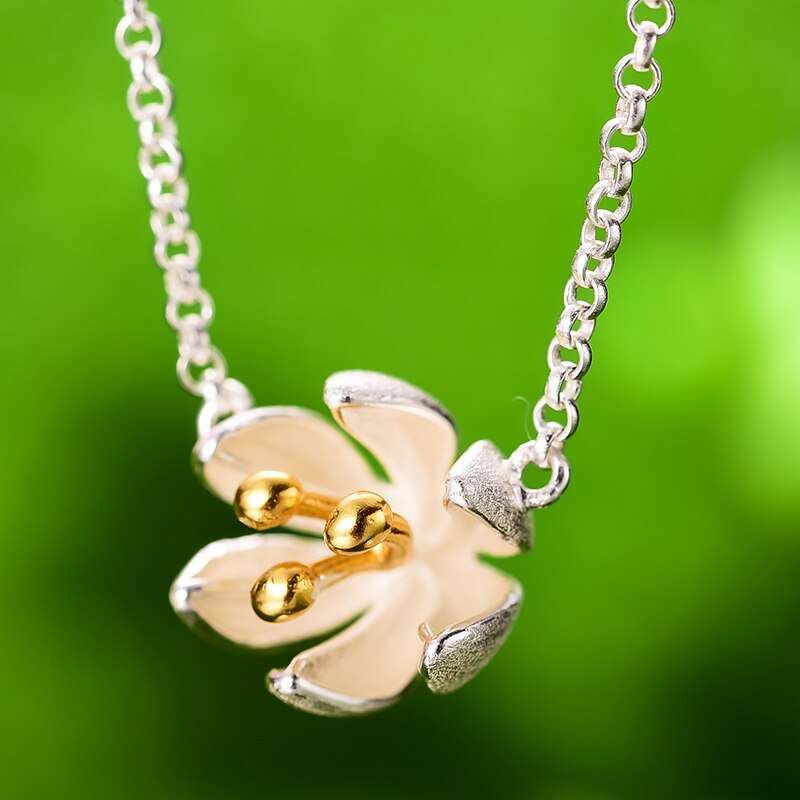 925 Sterling Silver Fresh Blooming Flower Pendant Necklace for Women