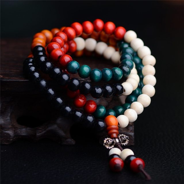 108 Beads Natural Sandalwood Buddhist Buddha Rosary Beads