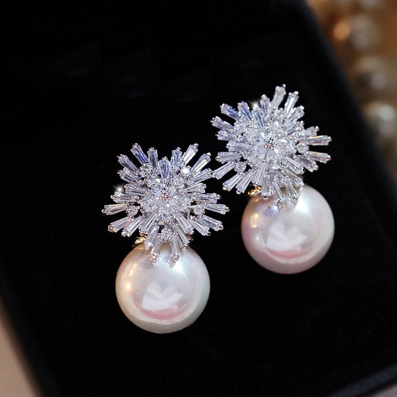 Pearl Earrings Woman Fashion Snowflake Crystal Earrings