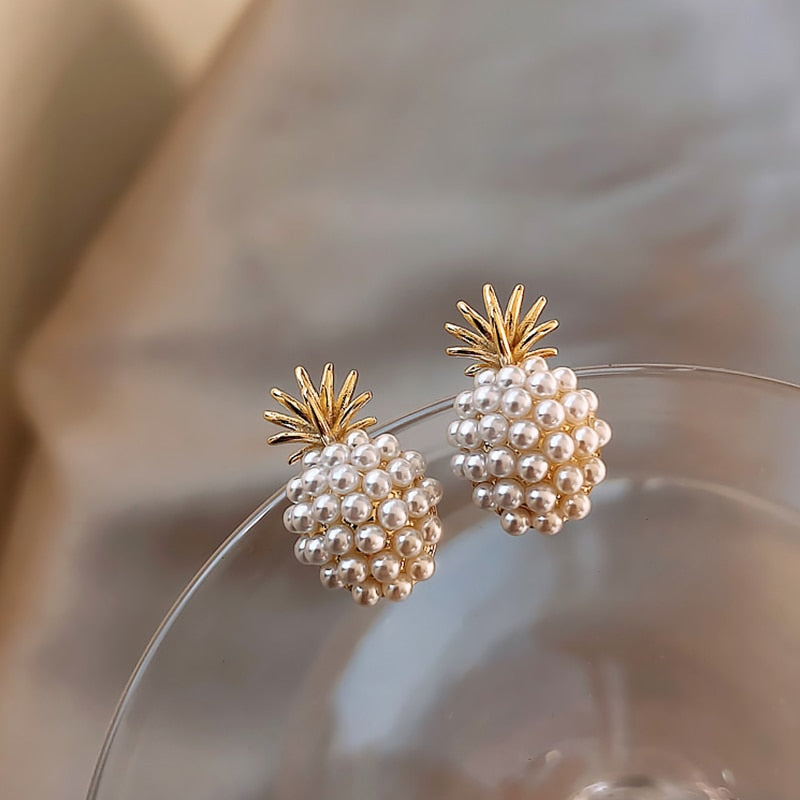 Pineapple pearl earrings
