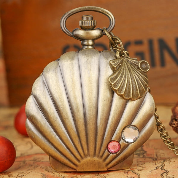 Nuevo reloj de bolsillo de concha de sirena de moda