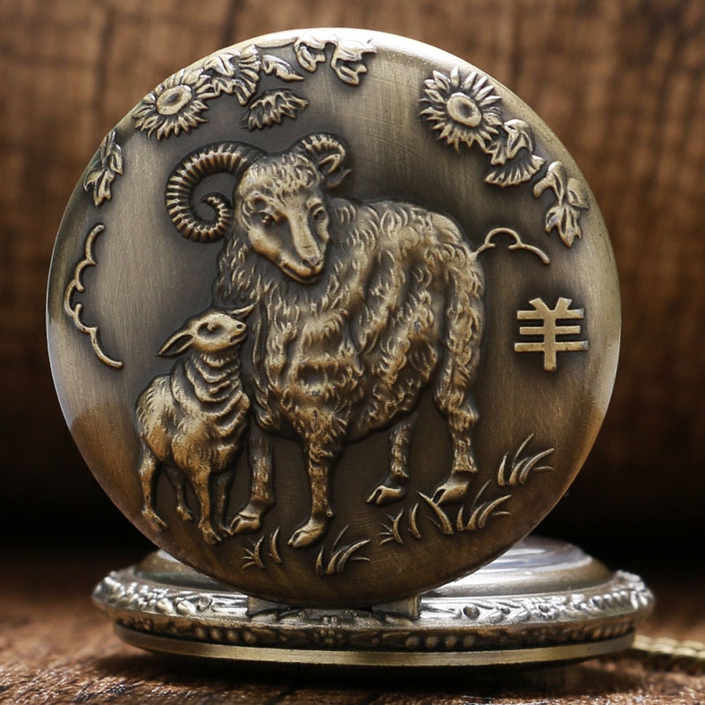 Retro  Design Lucky Pendant Clock Old Fashioned Bronze Necklace Watch