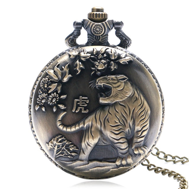 Retro  Design Lucky Pendant Clock Old Fashioned Bronze Necklace Watch